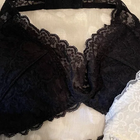 EUC Gilly Hicks Bralettes, Small - Picture 3 of 12